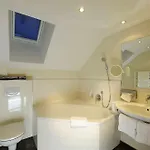 Kapeller 3*