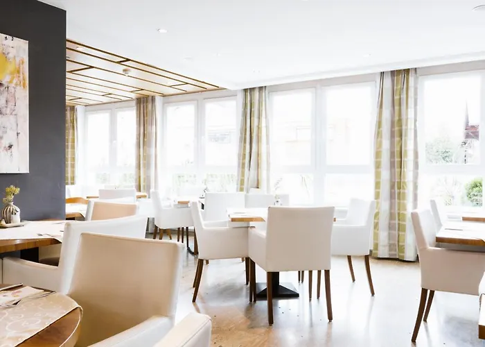 Kapeller מלון 3*