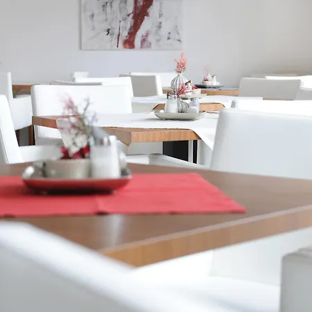 Kapeller Hotell
