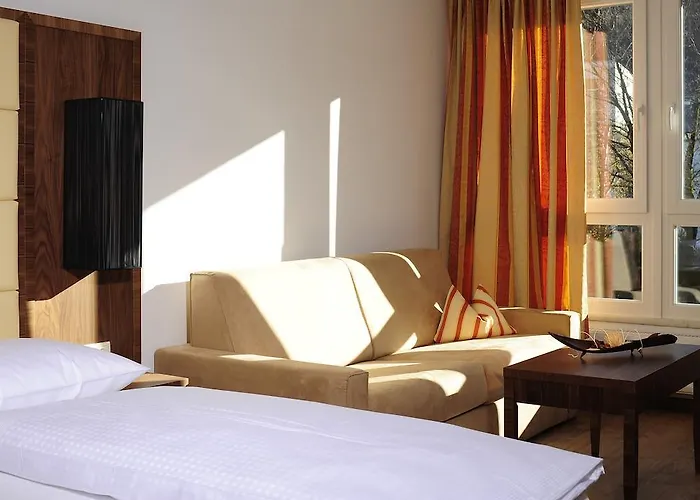 카펠러 인스부르크 3*